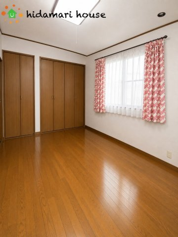 写真をAI加工しております。