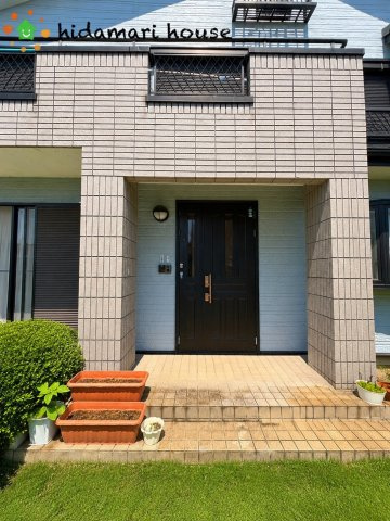 写真をAI加工しております。