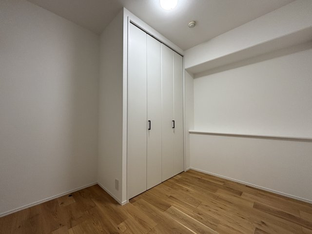 部屋全体を収納スペースとしても利用可