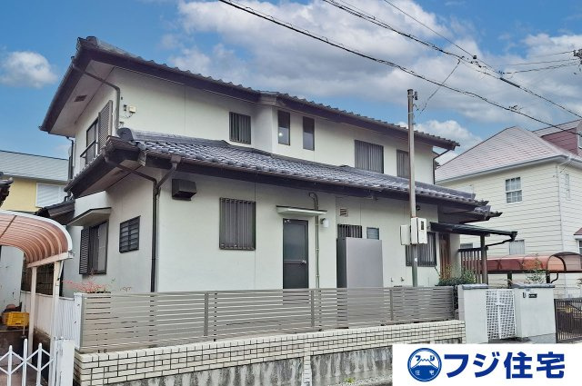 外観：327002215774