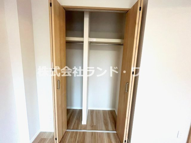洋室6帖　収納スペース