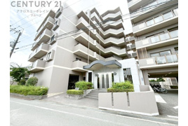 アステルコート伊丹緑ヶ丘の外観