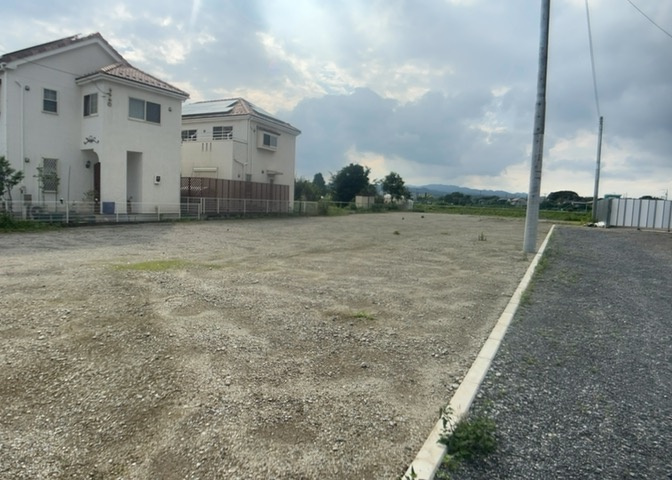 土地探しをしていると都市計画区域という言葉を目にすると思います。法律によって、都道府県知事や国土交通大臣が指定するエリアのことを指しており、都市計画区域は市街化区域と市街化調整区域に分けられています。