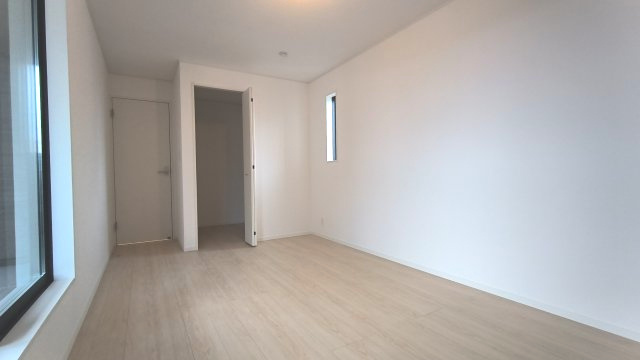 これから完成する住まいのため、　写真は同社施工の参考イメージです。　どんな暮らしになるか、ぜひ想像しながらご覧ください。