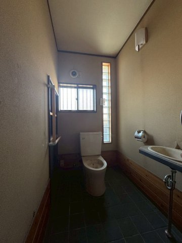 ■トイレ