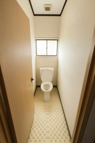 シンプルで使いやすいトイレです