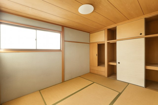 和室、ちょっとしたくつろぎスペースにいかがでしょうか