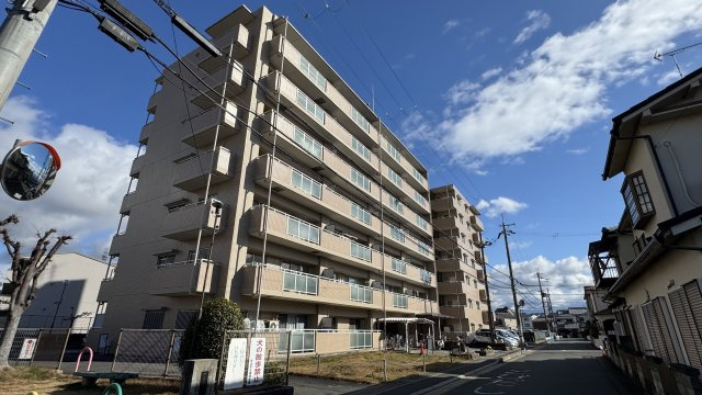 外観：326000247201