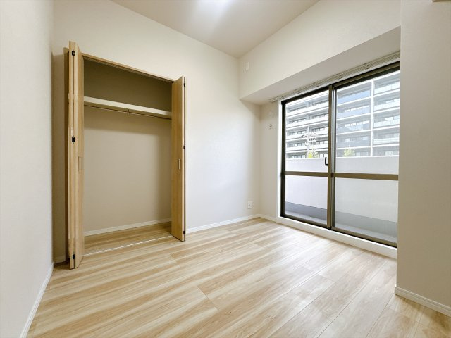 各居室に収納完備♪　お部屋をすっきり使えます◎