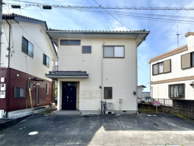 ■外観｜特徴のある個性的な住まいと美しい街並み、そして住みやすい環境を、ぜひ現地でご覧になりませんか。お気軽にお問合せください(^^)　　