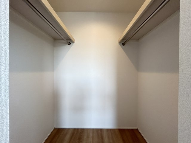 季節物や小物までたくさん収納可能です
