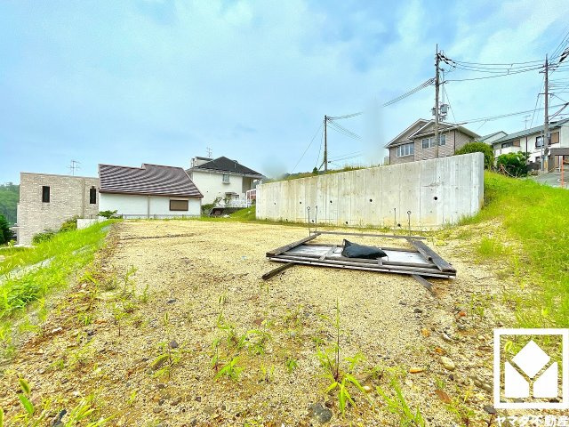 阪急今津線「仁川」駅まで徒歩21分の立地。毎日の通勤・通学だけでなく、休日のお出かけまで利便性に優れています。