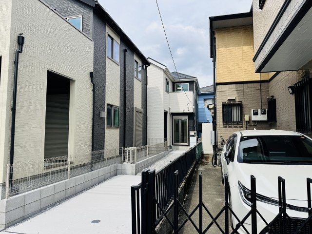 ～西八王子駅徒歩17分　省エネ性能認定、小中学校徒歩5分圏内の子育てしやすい住環境～