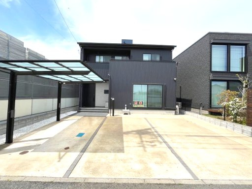 太陽光発電9.0ｋＷ＋オール電化のＺＥＨ住宅です！　南東向きで陽当たり良好♪