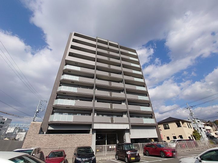 外観：334000229033