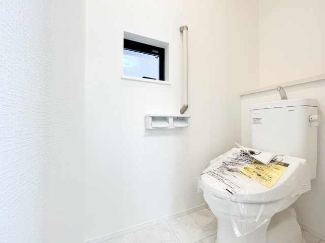シンプルで使いやすいトイレです