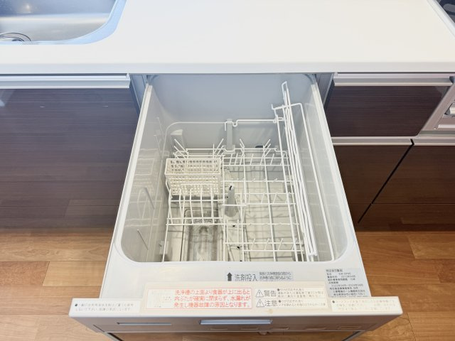 食洗機完備で、家事が少しラクになりますよ♪