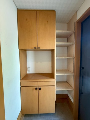 玄関は収納スペースもしっかり確保　いつもきれいな玄関を保つことができます