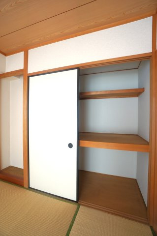 和室収納になります♪