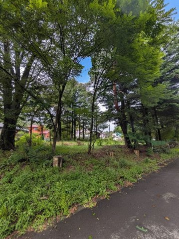 四季折々の自然景観を間近に感じながら過ごせる環境です。