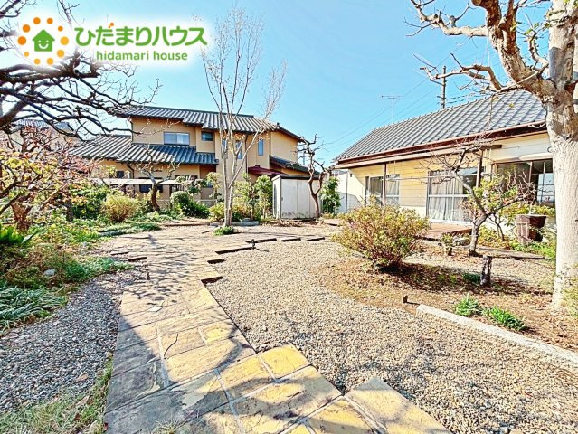 庭があれば、子どもやペットとより楽しく過ごす時間が増えて暮らしが豊かになります。