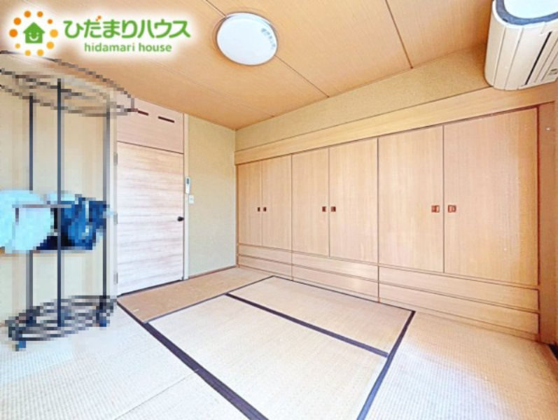 和室にも大容量のクローゼット完備！お布団やお子様のおもちゃなどがスッキリ収納できますね(^^♪