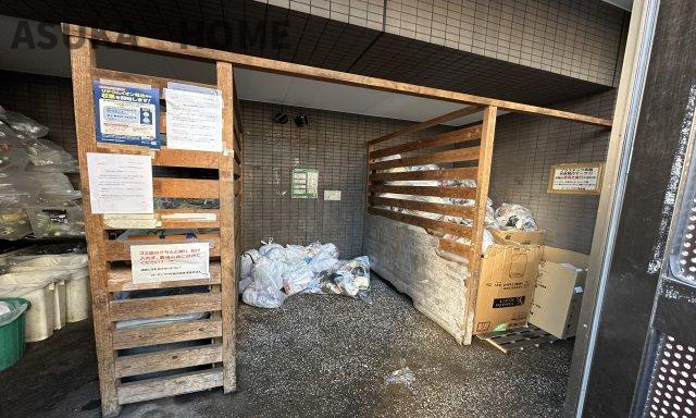 ゴミ置き場