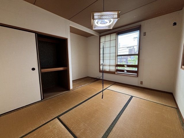 2F和室です。収納付き！
