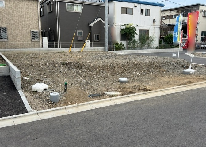 土地探しをしていると都市計画区域という言葉を目にすると思います。法律によって、都道府県知事や国土交通大臣が指定するエリアのことを指しており、都市計画区域は市街化区域と市街化調整区域に分けられています。