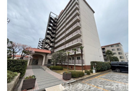 検見川ガーデンハイツ　2号棟の外観