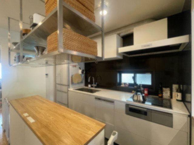 キッチンは横に広く取れており、ゆったりお使いいただけます。