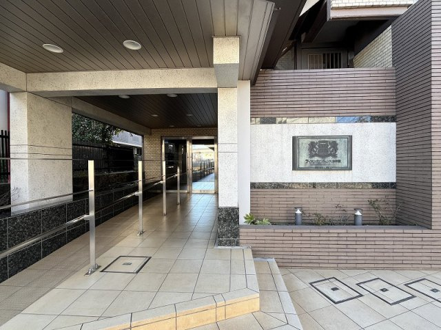 大切なご家族の一員であるペットと一緒に暮らせるマンション（細則有）