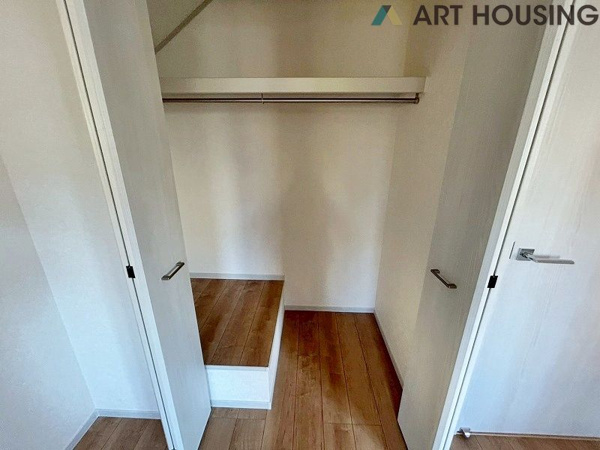 【町田市鶴川４丁目　新築一戸建て　3号棟の収納】