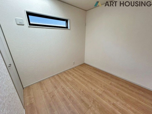 【町田市鶴川４丁目　新築一戸建て　3号棟の洋室】