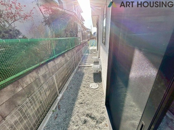 【町田市鶴川４丁目　新築一戸建て　3号棟の庭】