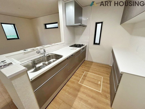 【町田市鶴川４丁目　新築一戸建て　3号棟のキッチン】