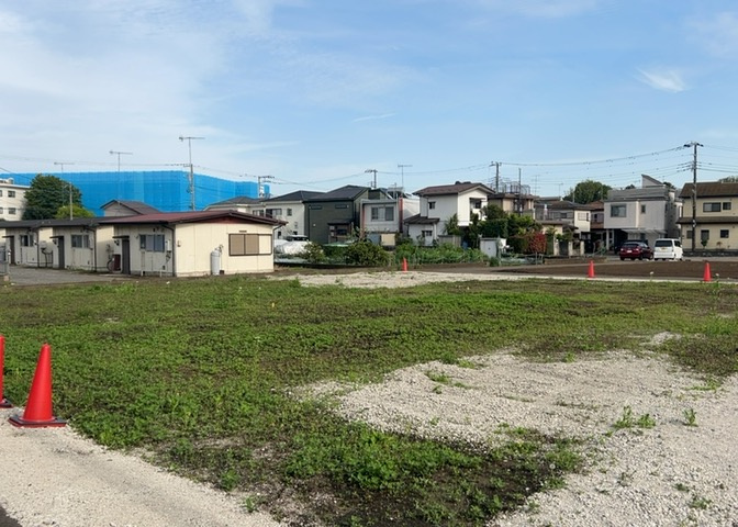 人が暮らすうえで日光は大切な要素となります。日当たりの良さは譲れないポイントですね。併せて近くに大きな建築物の建築予定がないか、あるいはそれが可能な土地が近くにないか事前に確認することもお勧めします。