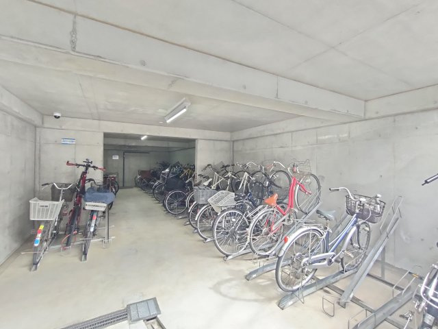 【駐輪場】