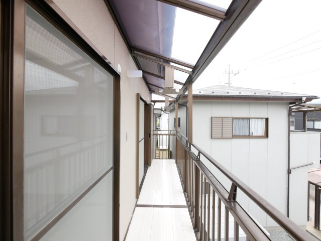 2部屋から出入り可能なバルコニー