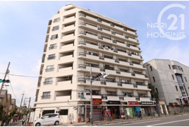 ハイネス立川の外観