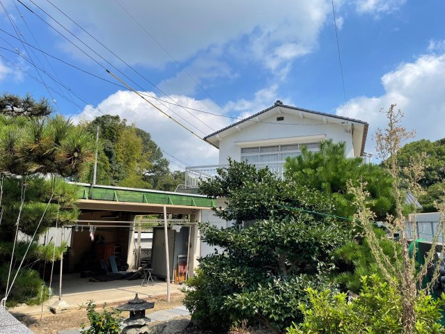 中古戸建の良い点は、広い敷地と複数の部屋で家族がゆったりと暮らせること。また、リフォームで自分好みにカスタマイズでき、愛着の持てる住まいを作れることです。経済的にも無理なく快適な生活が実現しそうです。