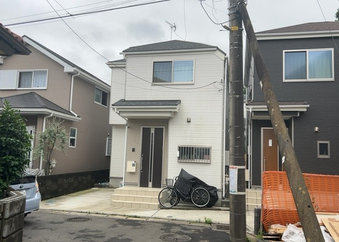 物件の詳細については、現地を見てわかること以外に、役所や法務局などで調べないとわからないことがあります。そのため、現地に行く場合は、もしこの物件を買ったらどのような生活ができるかをイメージしましょう。