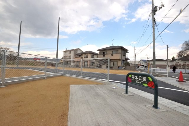 外観：334000227300