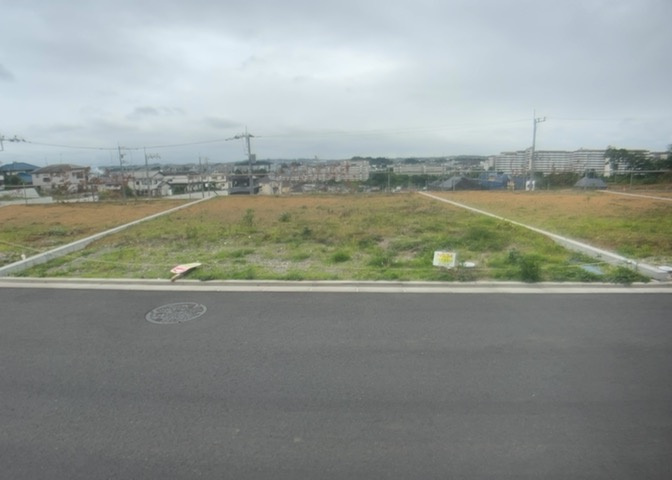 土地探しをしていると都市計画区域という言葉を目にすると思います。法律によって、都道府県知事や国土交通大臣が指定するエリアのことを指しており、都市計画区域は市街化区域と市街化調整区域に分けられています。