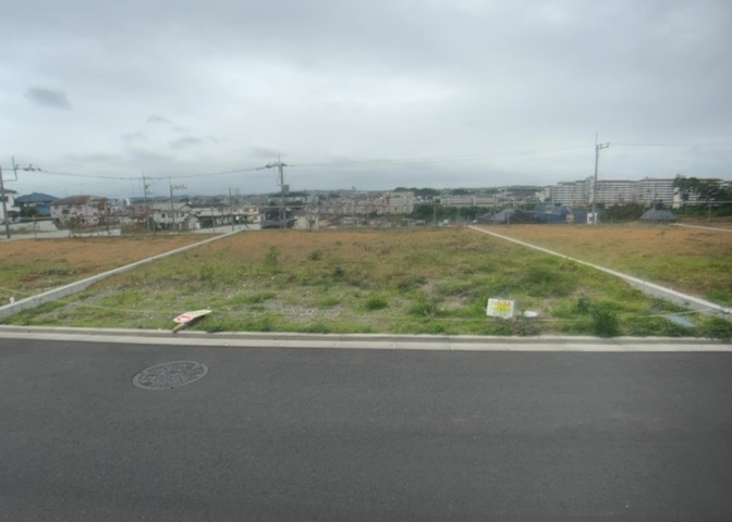 人が暮らすうえで日光は大切な要素となります。日当たりの良さは譲れないポイントですね。併せて近くに大きな建築物の建築予定がないか、あるいはそれが可能な土地が近くにないか事前に確認することもお勧めします。