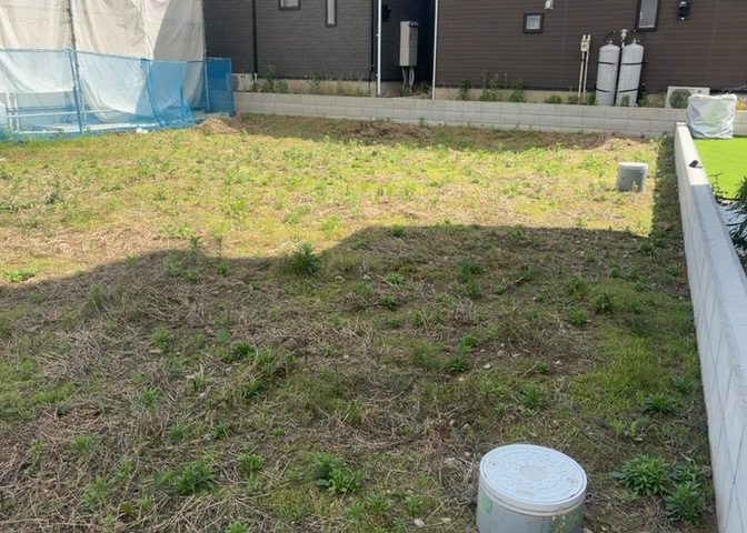 人が暮らすうえで日光は大切な要素となります。日当たりの良さは譲れないポイントですね。併せて近くに大きな建築物の建築予定がないか、あるいはそれが可能な土地が近くにないか事前に確認することもお勧めします。