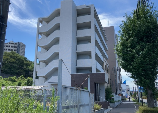 外観：313004337551