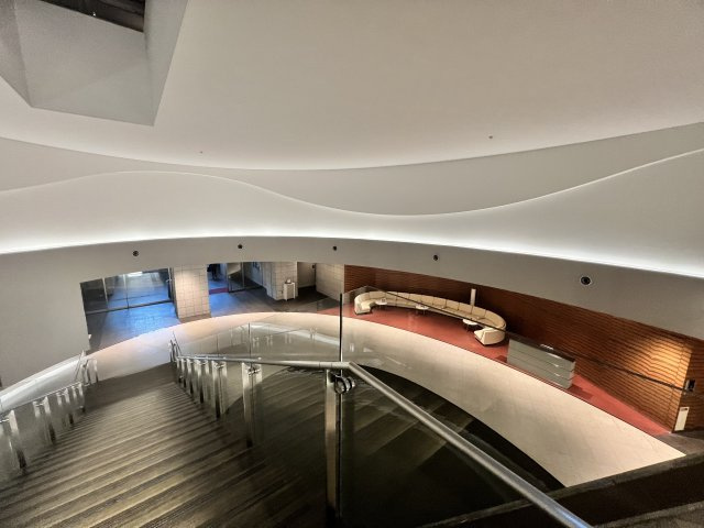 キャピタルマークホール