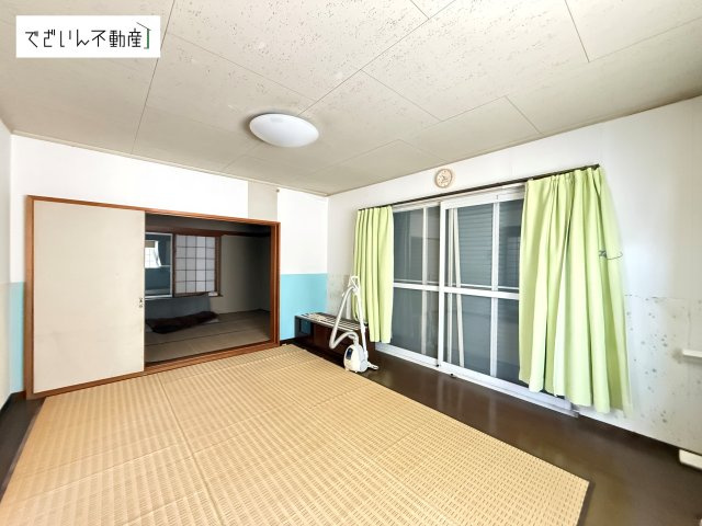 現地(2026年5月撮影)　リフォーム前