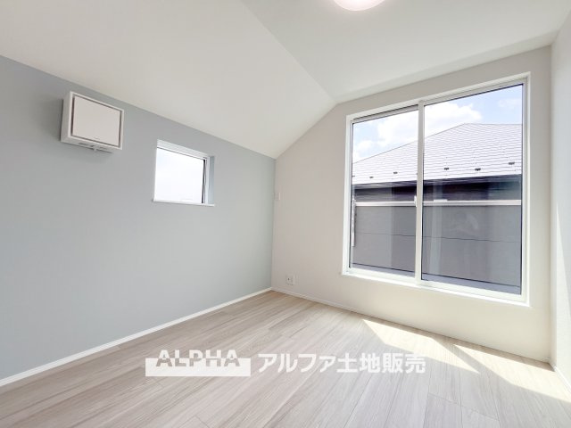 【smart　room】　◆機能性を備えた空間◆シンプルな形状で家具配置がしやすく、生活スタイルに合わせた使い方が可能。日常に取り入れやすい洋室です。